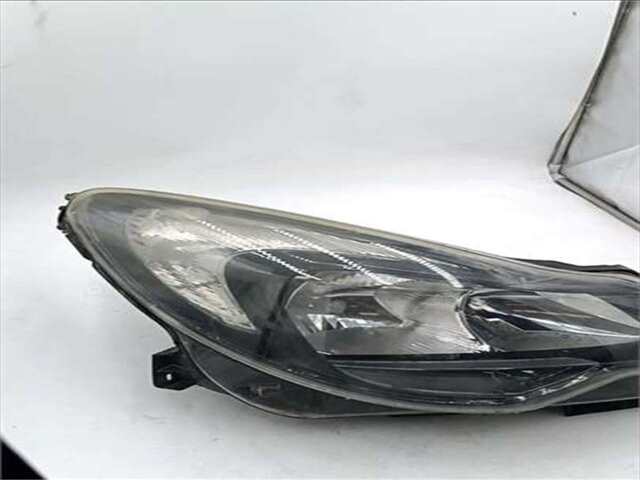 Foto 2ª: Faro Derecho Opel Corsa 1.3 SELECTIVE [1.3 LTR. - 55 KW 16V CDTI] [A 13 DTC / LDV]