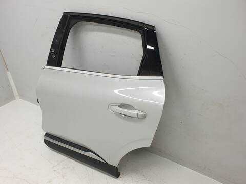 Foto 3ª: Puerta Trasera Izquierda Renault Arkana TECHNO