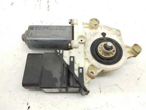 Foto 3ª: Elevalunas Eléctrico Trasero Derecho Seat Toledo 90CV 66KW (2002)