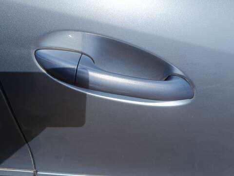 Maneta Exterior Delantera Derecha Mercedes Clase ML 230 OM642940 AUT.
