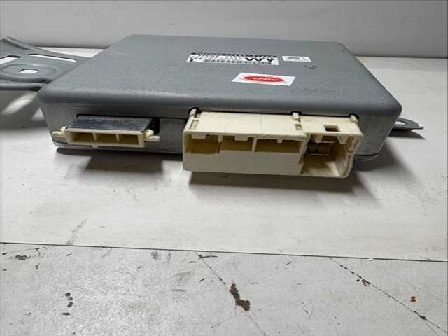 Foto 2ª: Centralita Motor ECU Toyota Prius VERSION INDEFINIDA (2013)