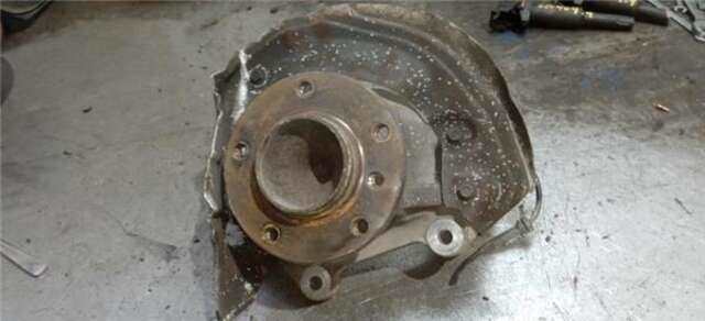 Foto 2ª: Mangueta Delantera Izquierda Bmw Serie 3 315 318 I [N43B20A]