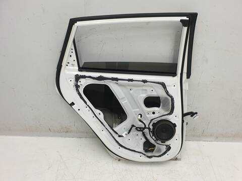 Foto 2ª: Puerta Trasera Izquierda Hyundai i20 KLASS