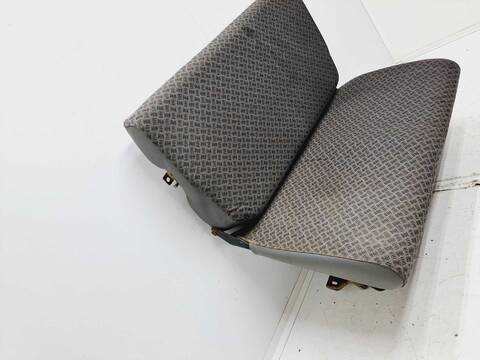 Foto 3ª: Asientos Traseros Land Rover Defender 2.5 TD5 122CV 90KW [D-15P] (2006)