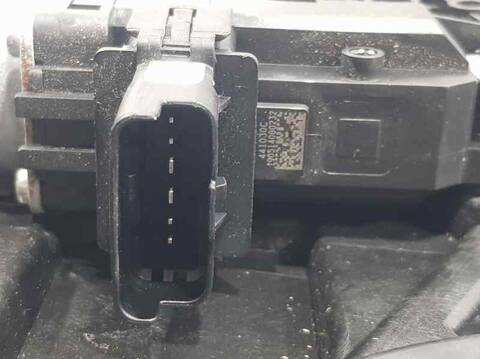 Foto 3ª: Elevalunas Eléctrico Delantero Izquierdo Kia Stinger GT-LINE 2WD 245CV 180KW [G4KL] (2020)