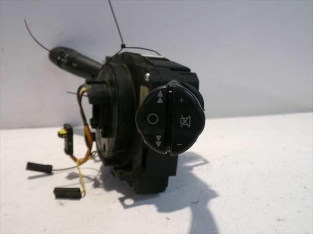 Foto 2ª: Mando Multifuncion Citroen C2 1.4 HDI 2003-2008 [8HX] (2003)