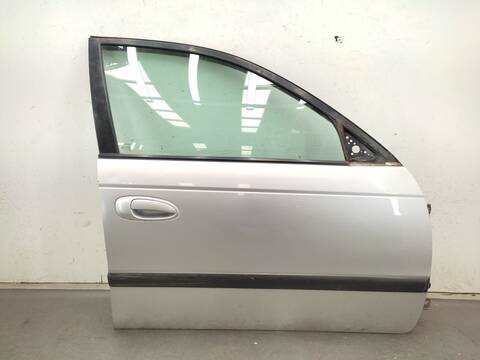 Puerta Delantera Derecha Toyota Avensis 1.6 AT220_) 110CV 81KW