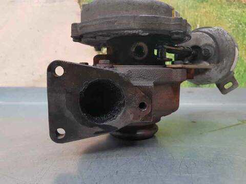 Foto 3ª: Turbocompresor Volvo V40 2.0 DIESEL CAT 120CV 88KW [D4204T] (2012)