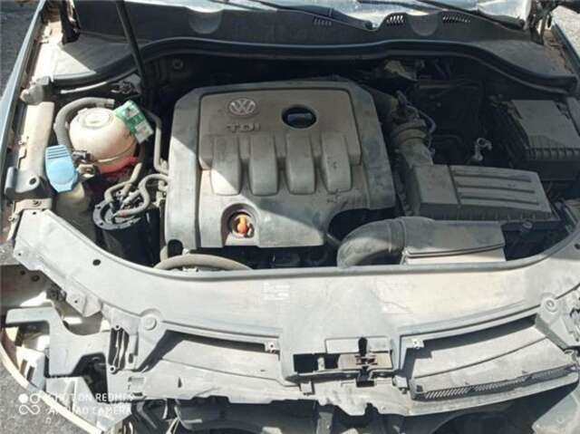 Foto 3ª: Brazo Suspension Delantero Derecho Volkswagen Passat 2.0 ADVANCE 4MOTION [2.0 LTR. - 103 KW TDI] [BKP]