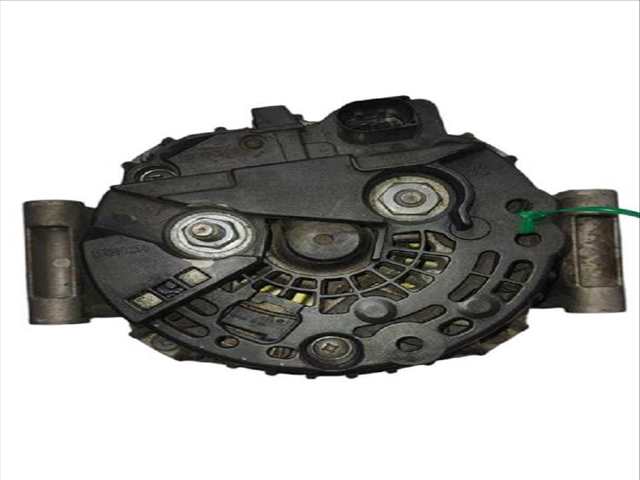 Foto 2ª: Alternador Audi A4 2.0 TFSI QUATTRO (2009)