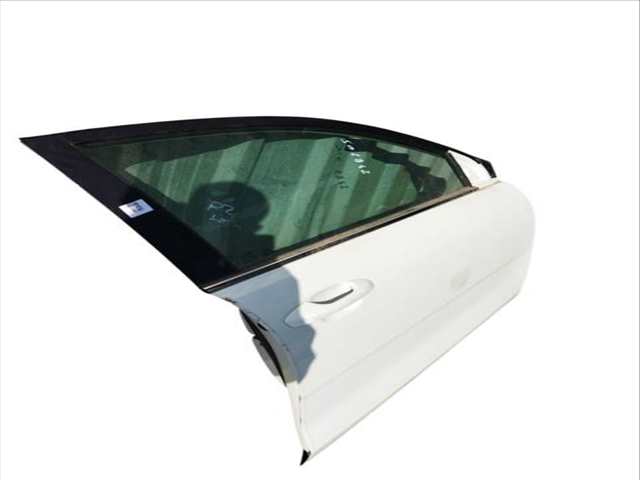 Foto 2ª: Puerta Delantera Derecha Kia Rio 1.0 T-GDI 100 (2017)