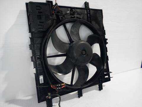 Foto 3ª: Electroventilador Mercedes Vito 112 CDI 638.094) 122CV [OM 611] (1996)