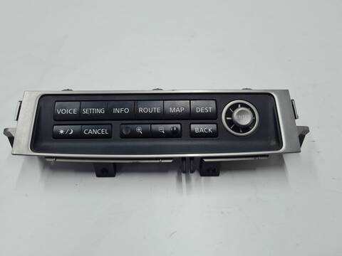 Mando Multifuncion Nissan Patrol LUXURY 160CV 118KW