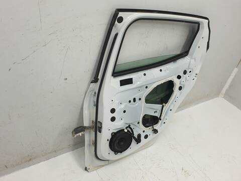 Foto 2ª: Puerta Trasera Derecha Renault Clio INTENS (2019)