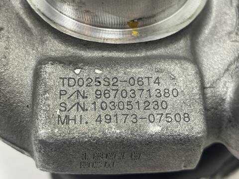 Foto 3ª: Turbocompresor Ford Focus HHDA BERLINA (2010)