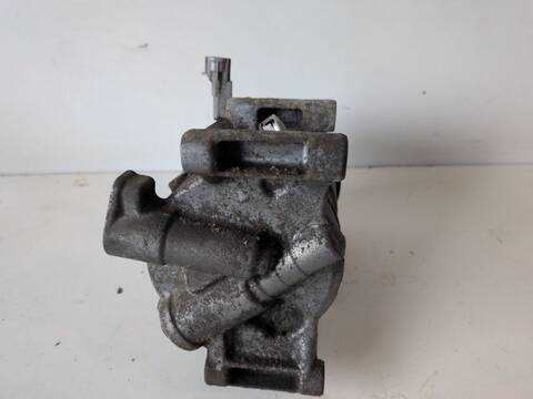 Foto 2ª: Compresor Aire Acondicionado Toyota Yaris 1NDTV (2015)