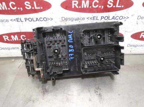 Foto 3ª: Caja Reles Fusibles Opel Astra 1.7 16V CDTI 110CV 81KW [A17DTS] (2014)