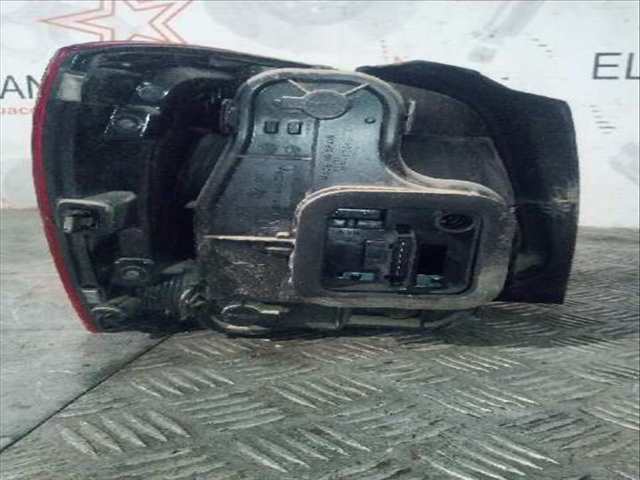 Foto 3ª: Piloto Trasero Derecho Volkswagen Polo ADVANCE 90CV 66KW [CAY] (2014)