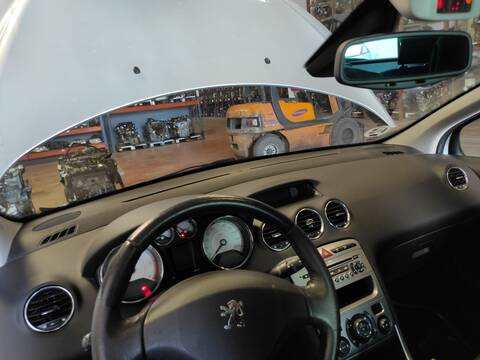 Salpicadero Peugeot 308 RHR