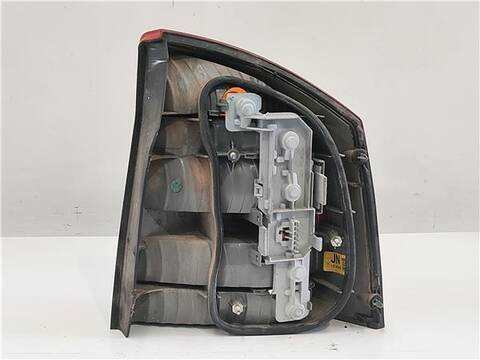 Foto 2ª: Piloto Trasero Izquierdo Opel Vectra 1.9 CDTI 120CV 88KW [Z 19 DT] (2007)