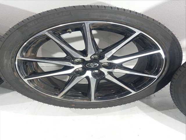 Foto 3ª: Juego LLantas Toyota Yaris 1.5 HYBRID MXPH10) 116CV 85KW