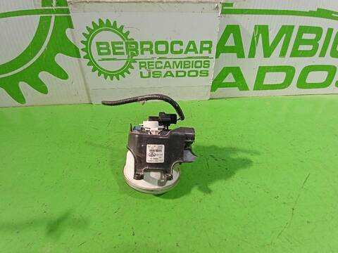 Foto 3ª: Faro Antiniebla Delantero Derecho Toyota Auris HYBRID FEEL EDITION 136CV (2013)