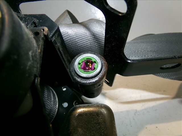 Foto 4ª: Cinturón Delantero Derecho Kia Carens 2.0 CRDI 2003-2006 [D4EA] (2005)