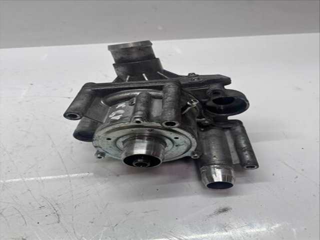 Foto 2ª: Bomba de Agua Audi A8 351 CV 258KW [CDSB CDS] (2010)