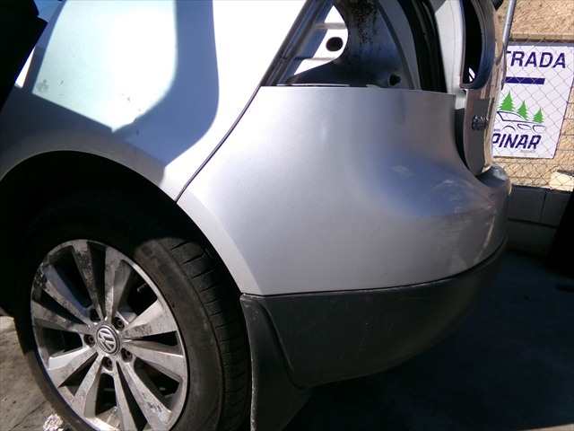 Foto 3ª: Paragolpes Trasero Volkswagen Golf 1.6 FSI SERIE 5, 2004-2008 [BLF] (2007)