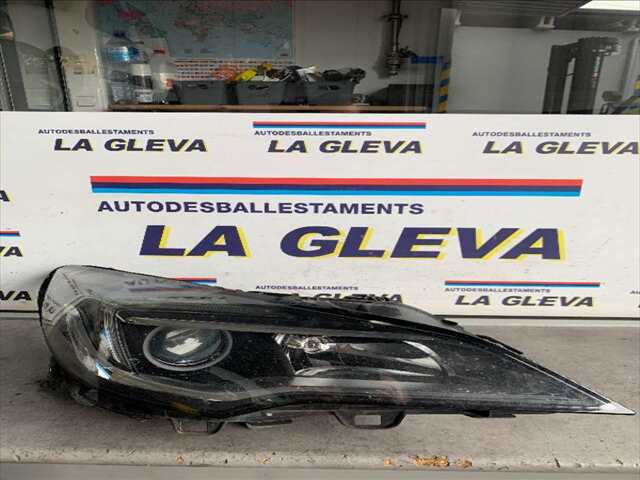 Faro Derecho Opel Astra 1.6 CDTI110CV