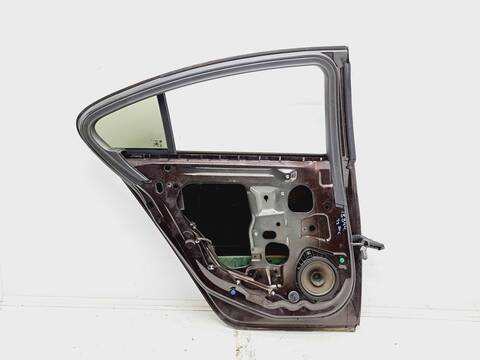 Foto 3ª: Puerta Trasera Izquierda Opel Insignia SELECTIVE BERLINA 136CV 100KW [B16DTH] (2017)