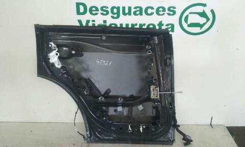 Foto 3ª: Puerta Trasera Izquierda Audi A2 1.4 75CV 55KW [AUA] (2002)