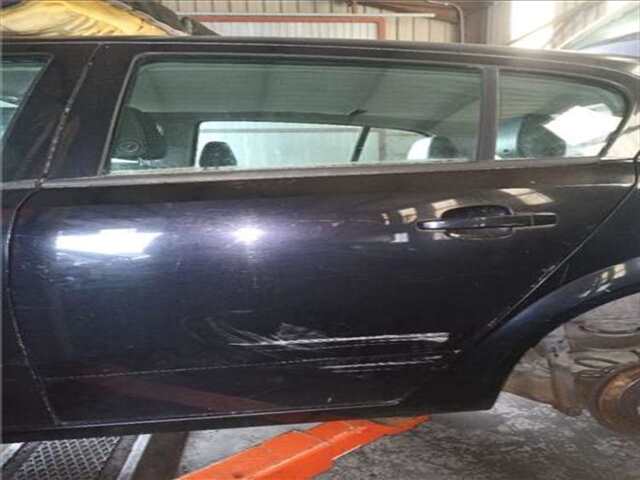 Puerta Trasera Izquierda Opel Astra 1.7 CDTI