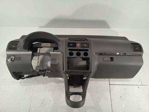 Salpicadero Volkswagen Touran 2.0 TDI 136CV 100KW