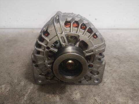 Alternador Renault Clio D4F784