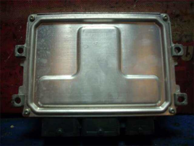 Foto 3ª: Centralita Motor ECU Peugeot 208 1.2 16V VTI (86CV) [HMZ]