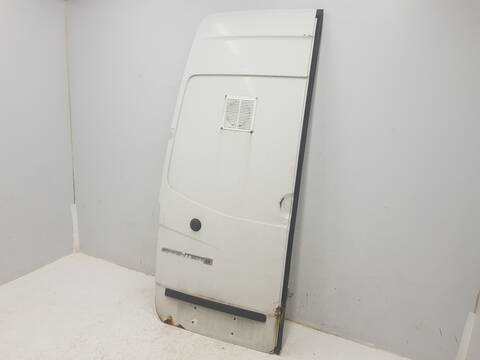 Foto 2ª: Puerta Trasera Izquierda Mercedes Sprinter 318-319 CDI 906.631-633-635-637) (2009)