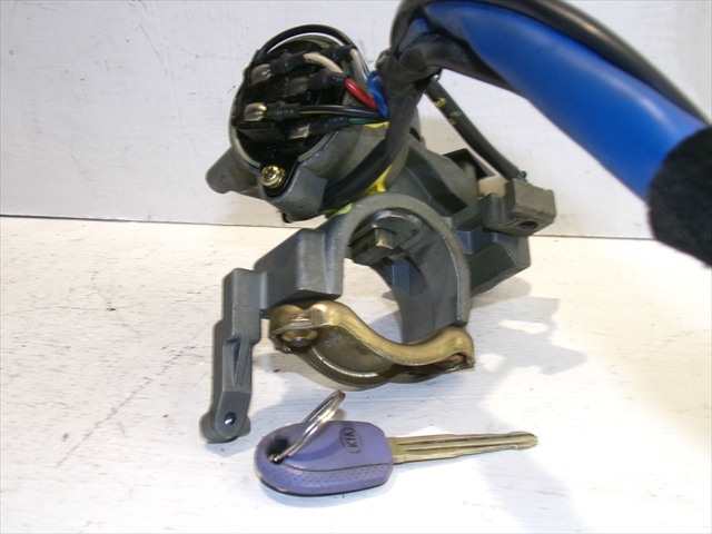 Foto 3ª: Antirrobo Kia Carnival 2.9 CRDI 2001-2006 [J3] (2002)