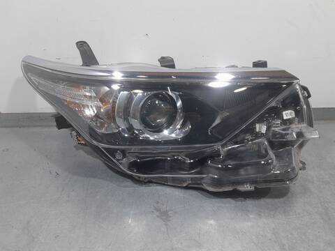 Faro Derecho Toyota Auris 1.4 D-4D NDE180_) 90CV 66KW