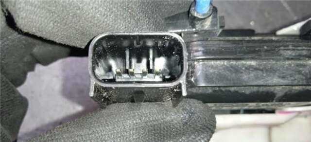 Foto 3ª: Cerradura Puerta Trasera Izquierda Kia Rio 1.2 16V [G4LA]