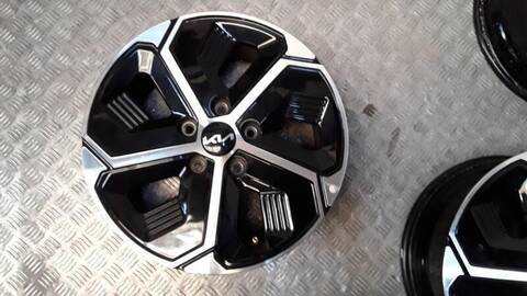 Foto 2ª: Juego LLantas Kia Niro HYBRID CONCEPT 141CV 104KW [G4LL] (2024)