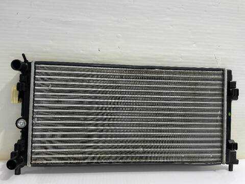 Foto 2ª: Radiador Motor Volkswagen Polo ADVANCE BLUEMOTION 90CV [CUSB] (2014)