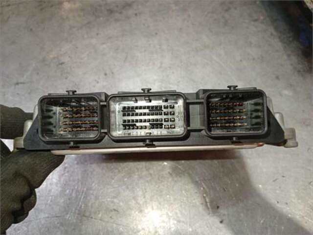 Foto 3ª: Centralita Motor ECU Citroen C5 1.6 HDI (RC8HZB) [9HY (DV6TED4)]