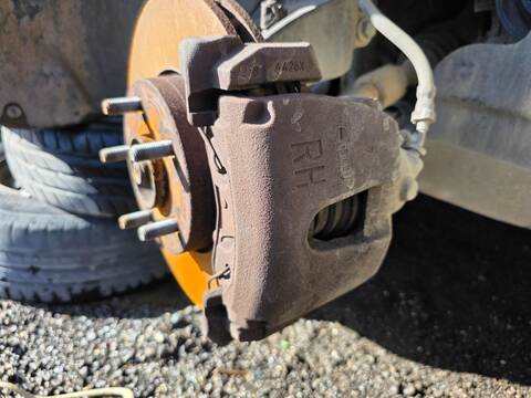 Pinza Freno Delantera Derecho Ford Focus IQDB BERLINA