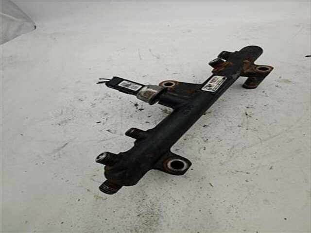 Foto 2ª: Rampa Inyectora Opel Astra 