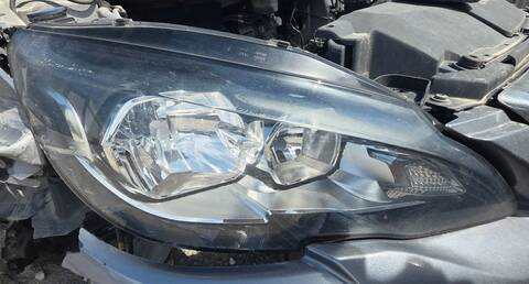Faro Derecho Peugeot 308 BHY