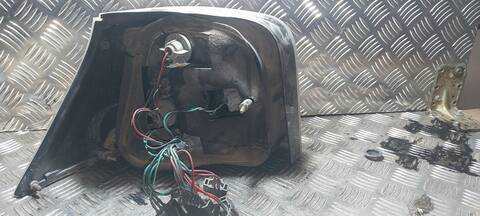 Foto 2ª: Piloto Trasero Derecho Volkswagen Golf ATD BERLINA (2000)