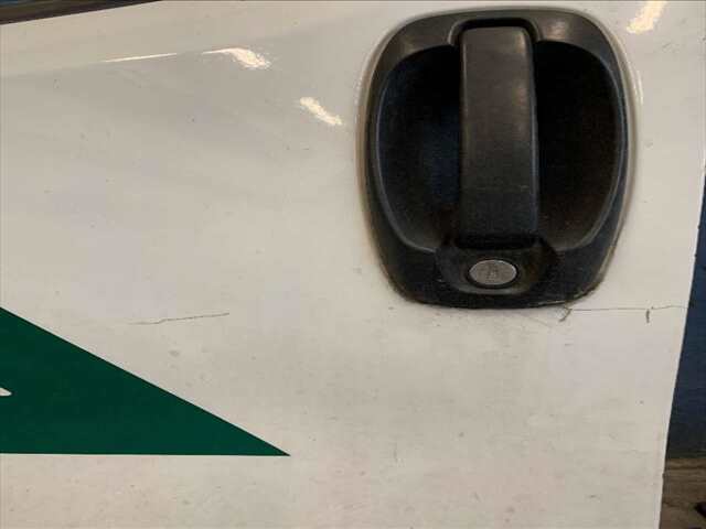 Foto 2ª: Puerta Delantera Izquierda Peugeot Bipper 1.4 HDI 68-69CV 0CV [8HS] (2012)