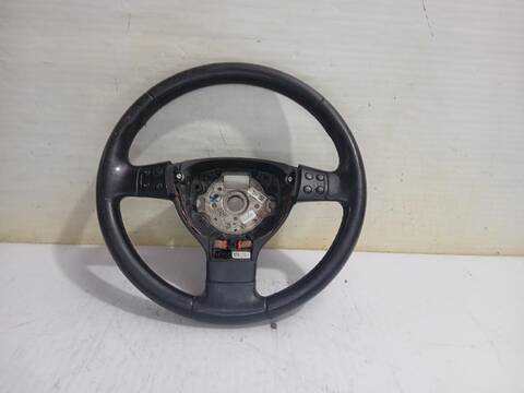 Foto 2ª: Volante Volkswagen Passat INDIVIDUAL 140CV (2005)