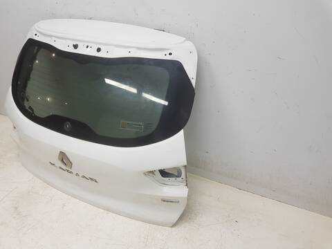 Foto 2ª: Portón Renault Kadjar ZEN (2015)